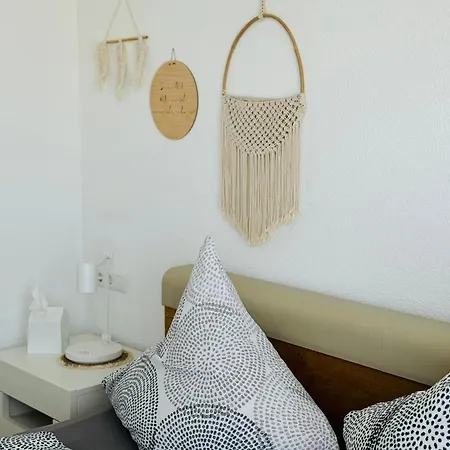 Gasthuis Haus Am Wasserturm Gaestezimmer In Schorndorf-schlichten