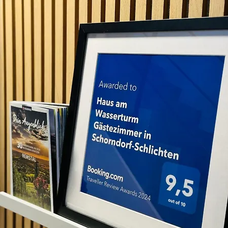 Gasthuis Haus Am Wasserturm Gaestezimmer In Schorndorf-schlichten 3*